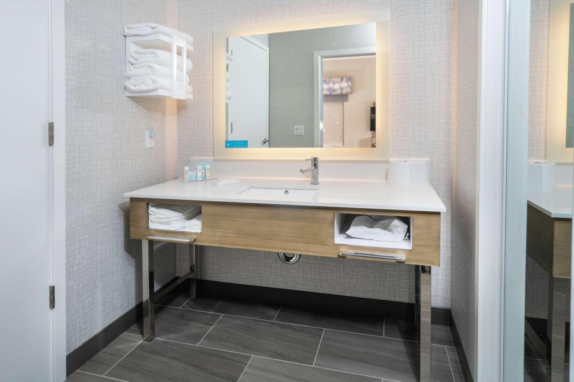 Hampton Inn & Suites Santa Maria Buitenkant foto