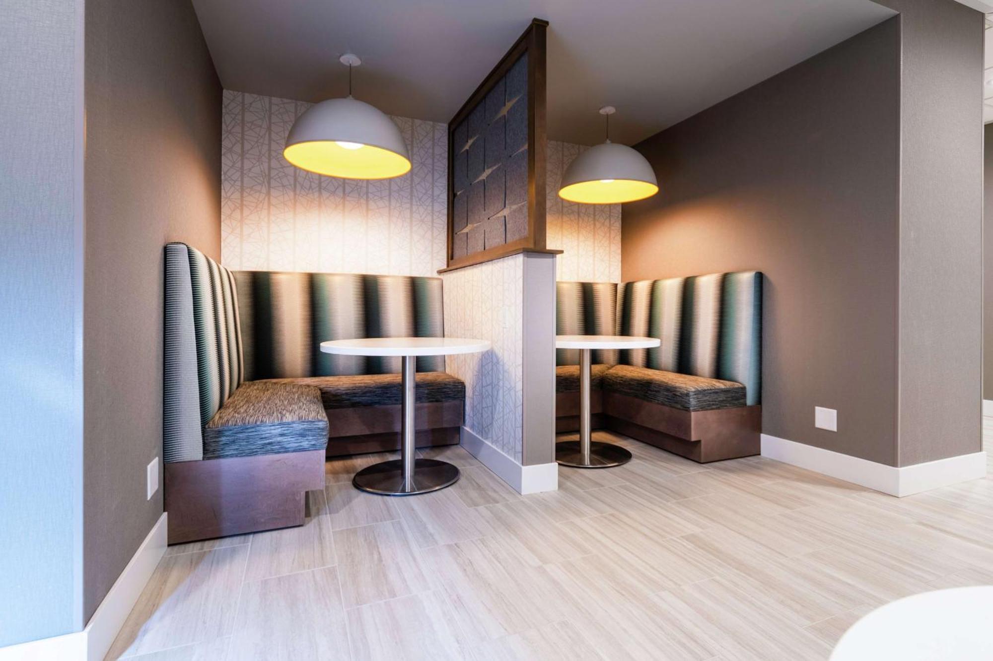Hampton Inn & Suites Santa Maria Buitenkant foto